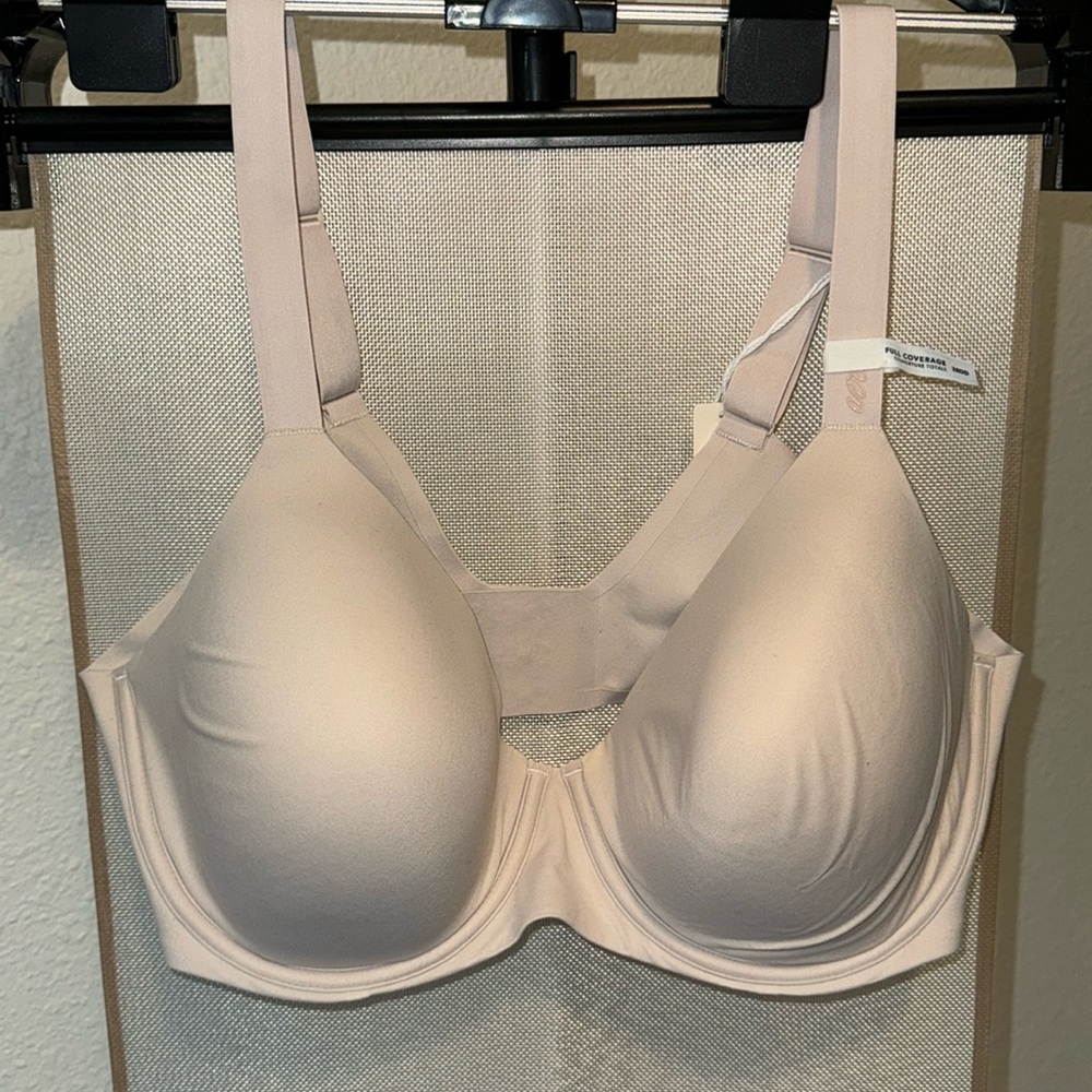 NWT Arie smoothez full coverage bra